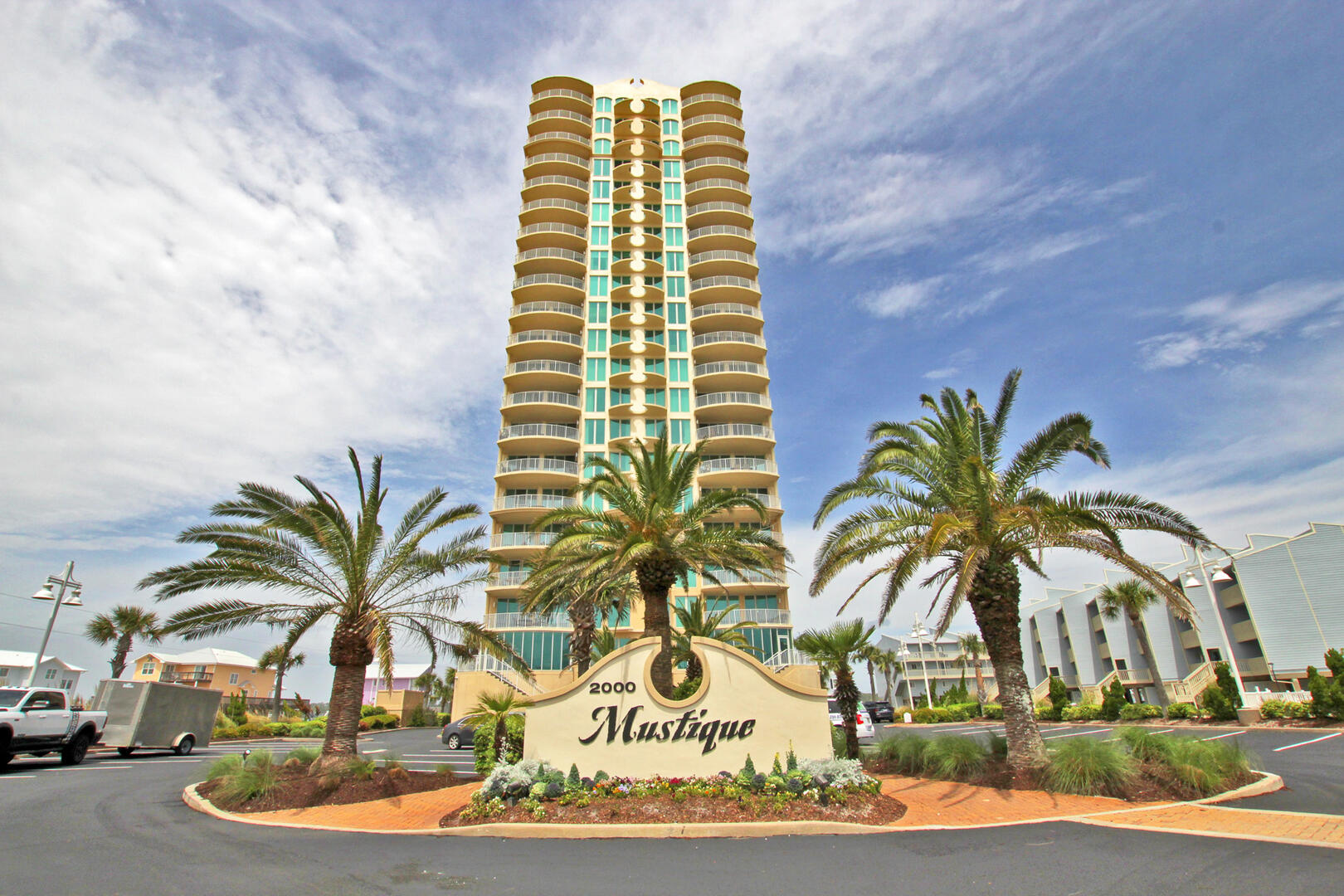 Complexes Young's Suncoast Realty & Vacation Rentals Gulf Shores, AL